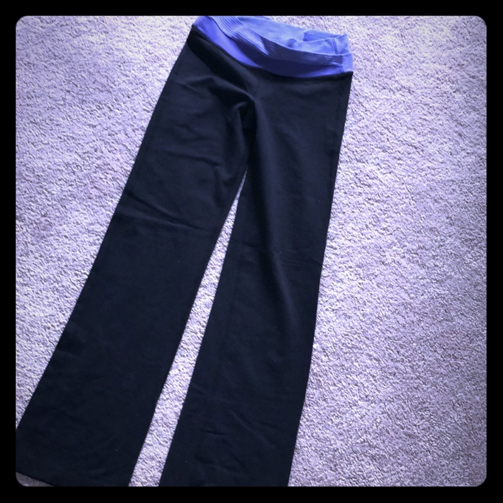 Lululemon original Groove pants